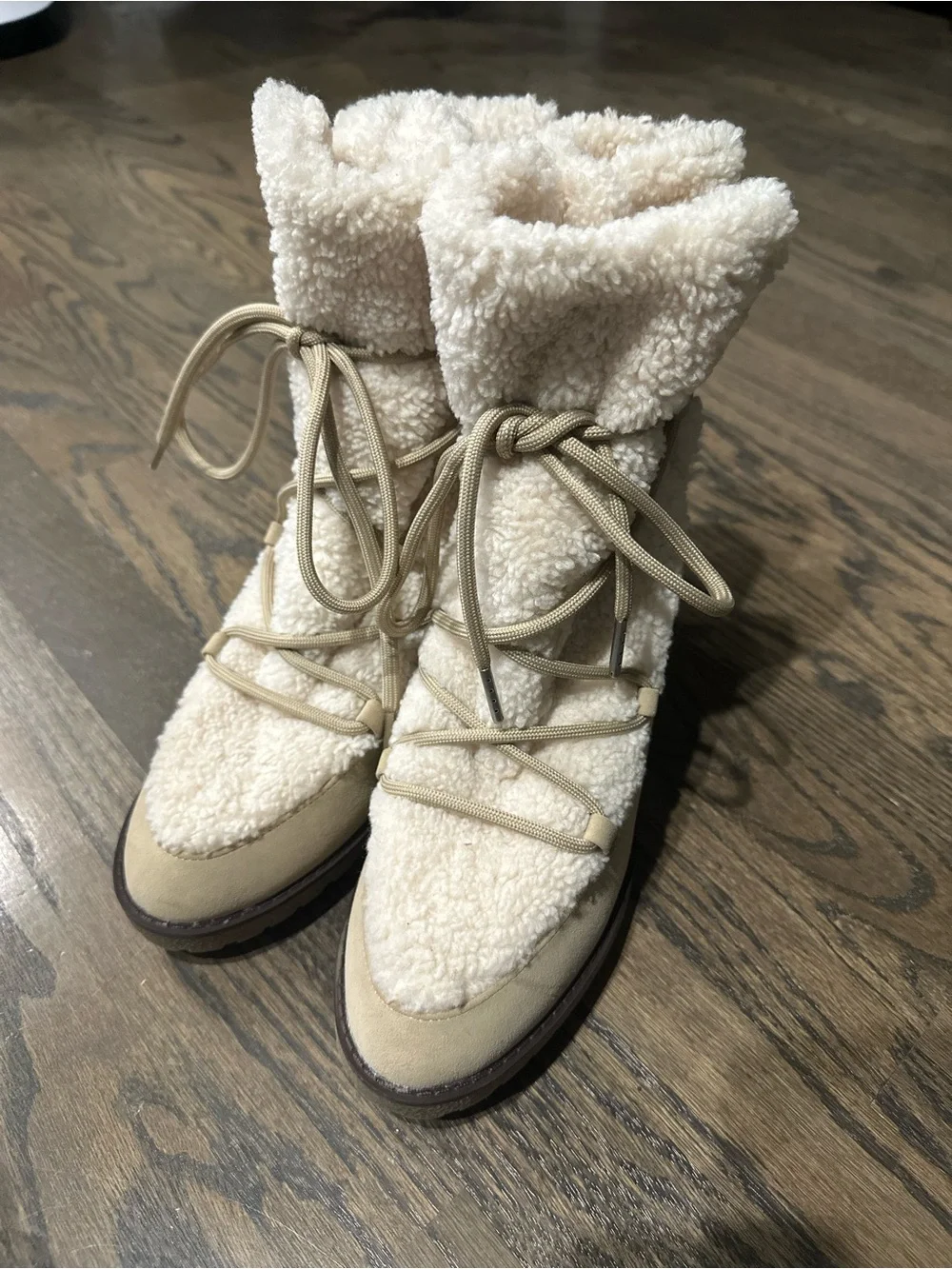 MIA Cream Sherpa Lace-Up Winter Boots